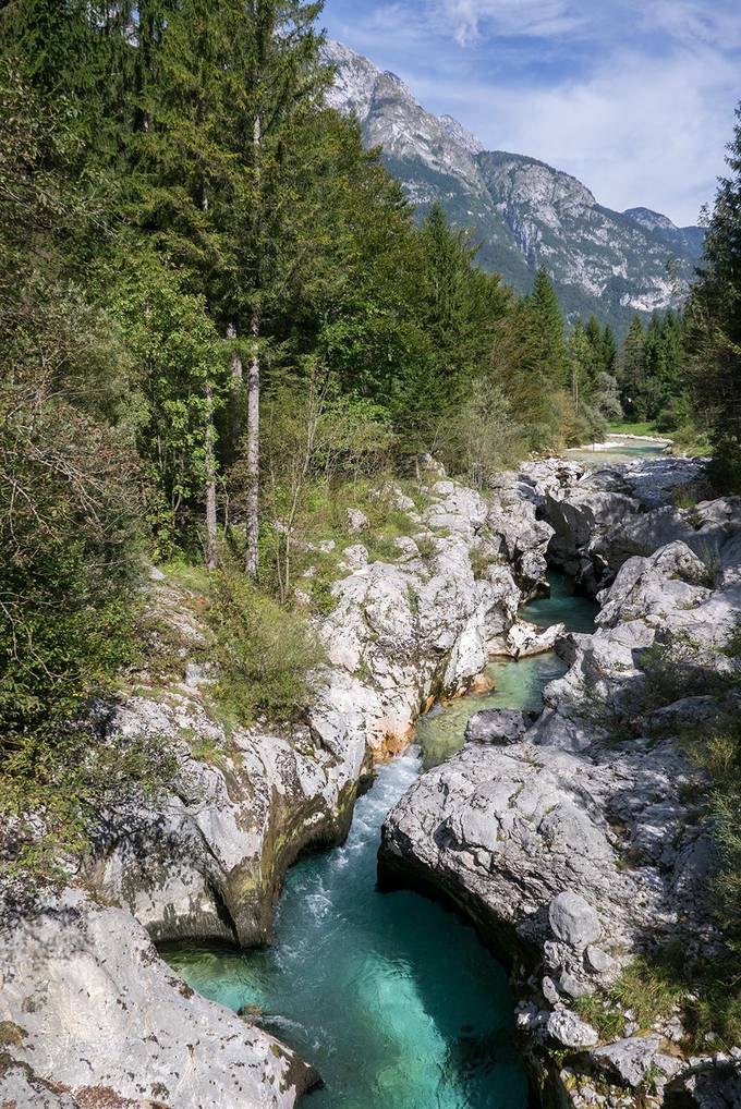 Emerald green water Emerald green water