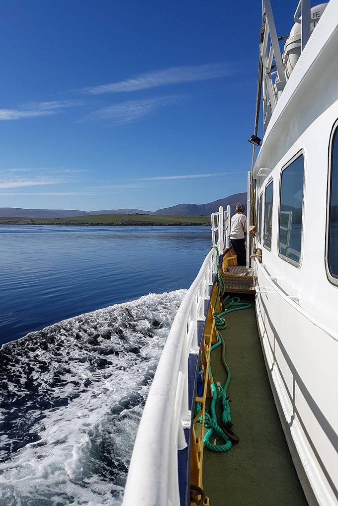 Calm waters on the way to Hoy Calm waters on the way to Hoy