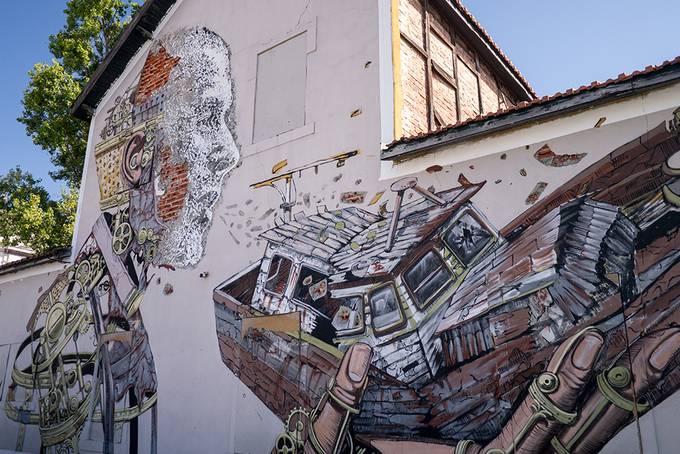 Pixel Pancho and Vhils collaboration Pixel Pancho and Vhils collaboration