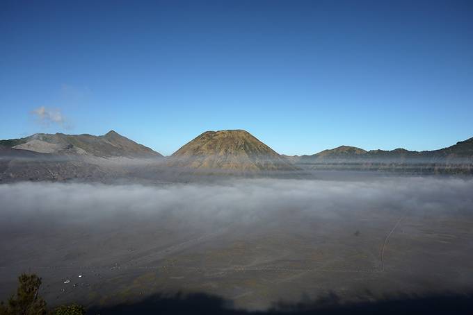 Volcanoes in the mist Volcanoes in the mist