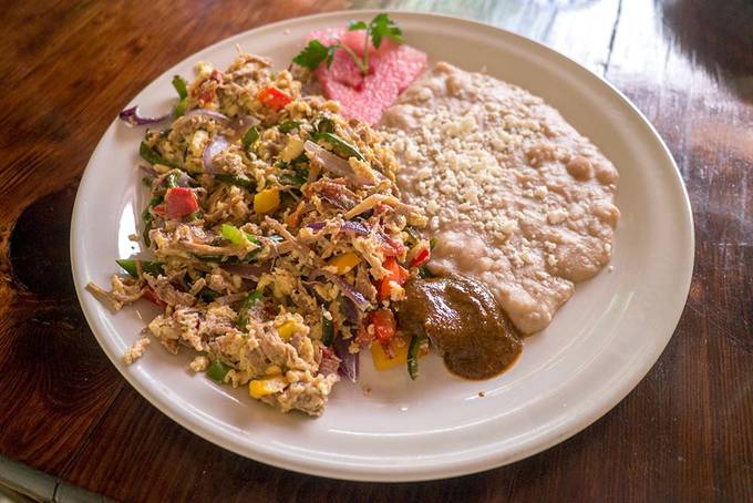 Huevos con machaca Huevos con machaca