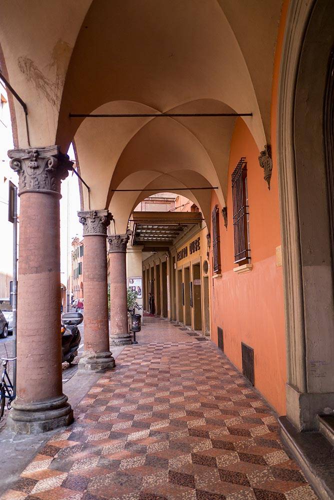 Bologna's porticoes Bologna's porticoes